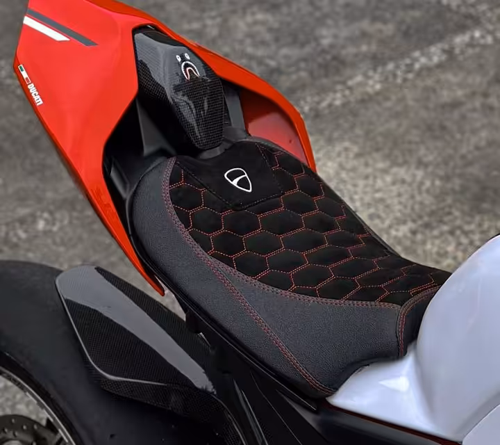 SATYA SEAT custom motorcycle seat